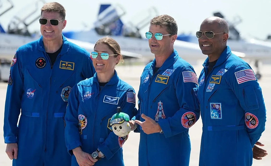 У екіпажу американської місячної місії виникли проблеми з унітазом: що сталося